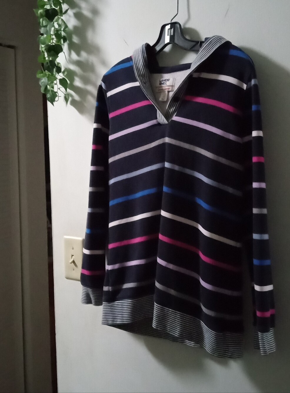Lands' End Women's Navy Stripe V-Neck Sweatshirt